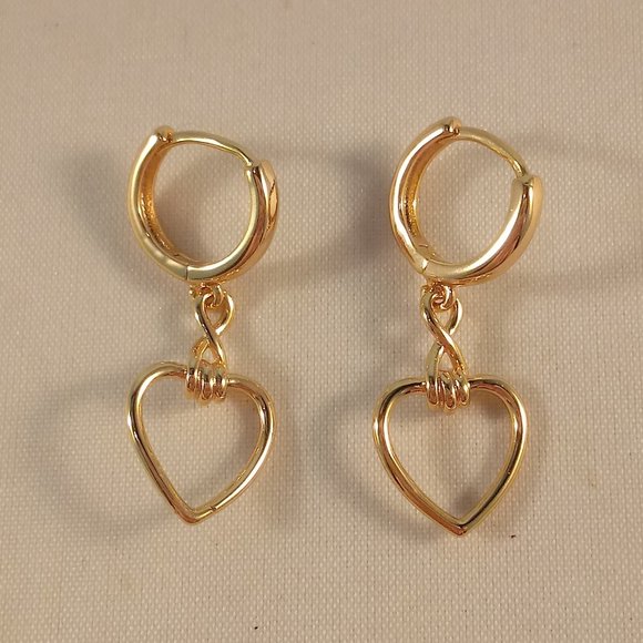 18K Yellow Gold Filled Hollow Heart Shape Love Infinity Dangle Earrings - Picture 2 of 4